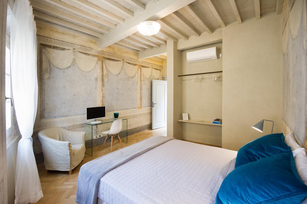 Alojamento de Acomodação e Pequeno-almoço Il Piccolo Cavour Charming House