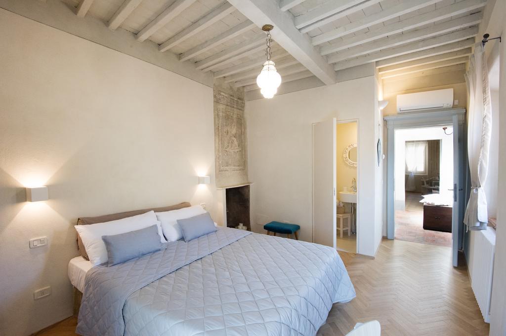 Alojamento de Acomodação e Pequeno-almoço Il Piccolo Cavour Charming House