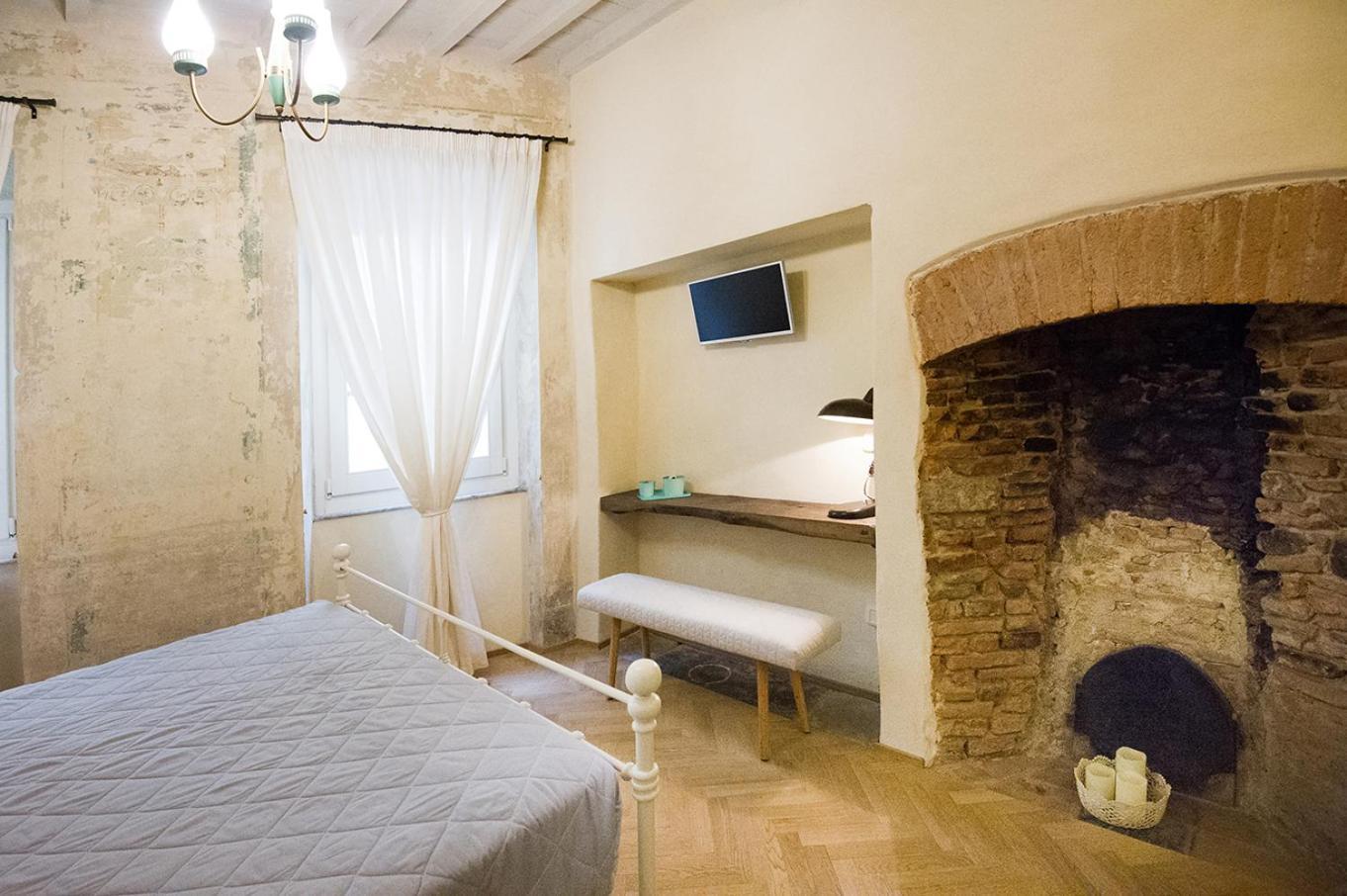 Alojamento de Acomodação e Pequeno-almoço Il Piccolo Cavour Charming House *