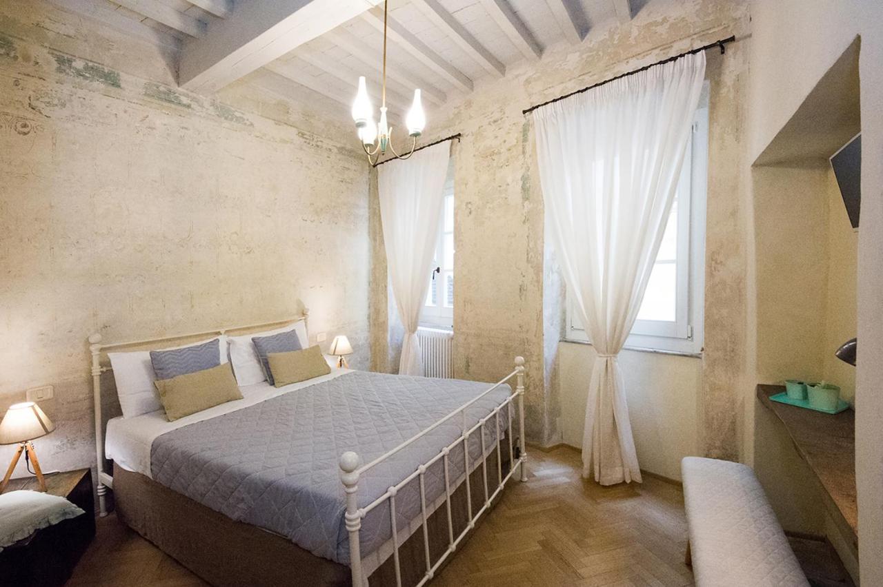 Alojamento de Acomodação e Pequeno-almoço Il Piccolo Cavour Charming House *