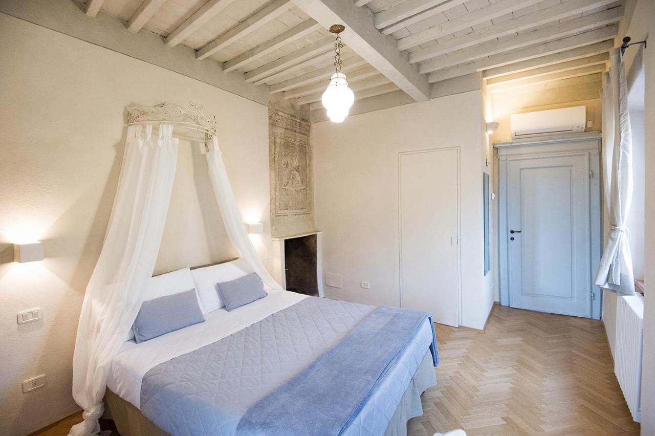 Il Piccolo Cavour Charming House Alojamento de Acomodação e Pequeno-almoço Arezzo